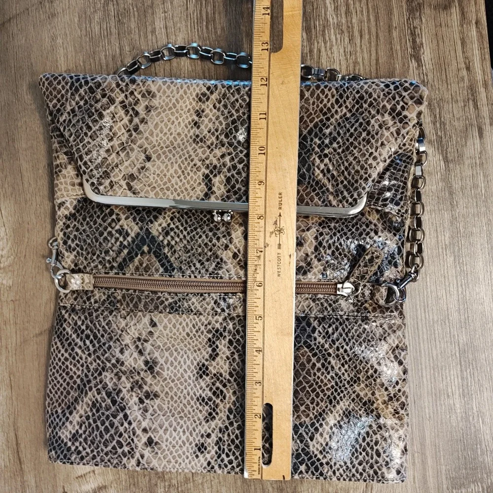 Alfani Foldover Clutch Bag Womens Medium Beige Brown Faux Snakeskin Chain Strap